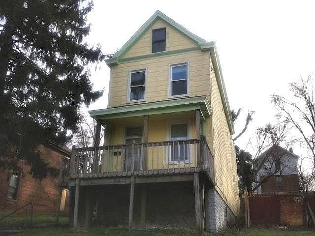 1st image of 1927 Fairmount Ave