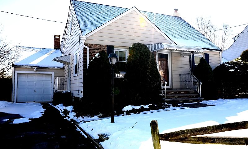 1st image of 37-16 Van Duren Ave