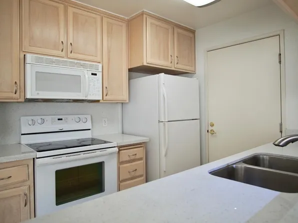 744 Overture Ct, San Jose, CA 95134