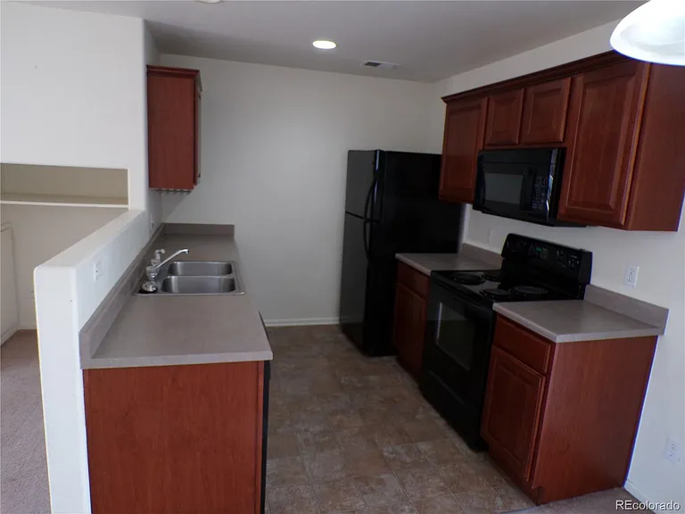 4631 S Swadley Ct — Photo 3