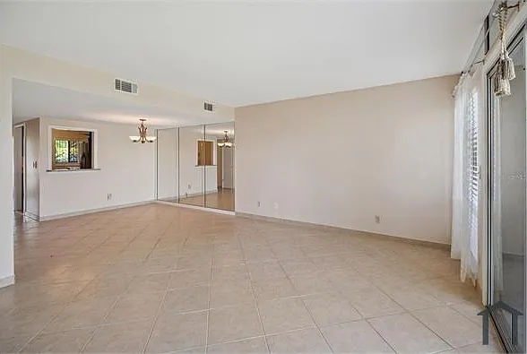 44 Club House Dr #105 — Photo 11