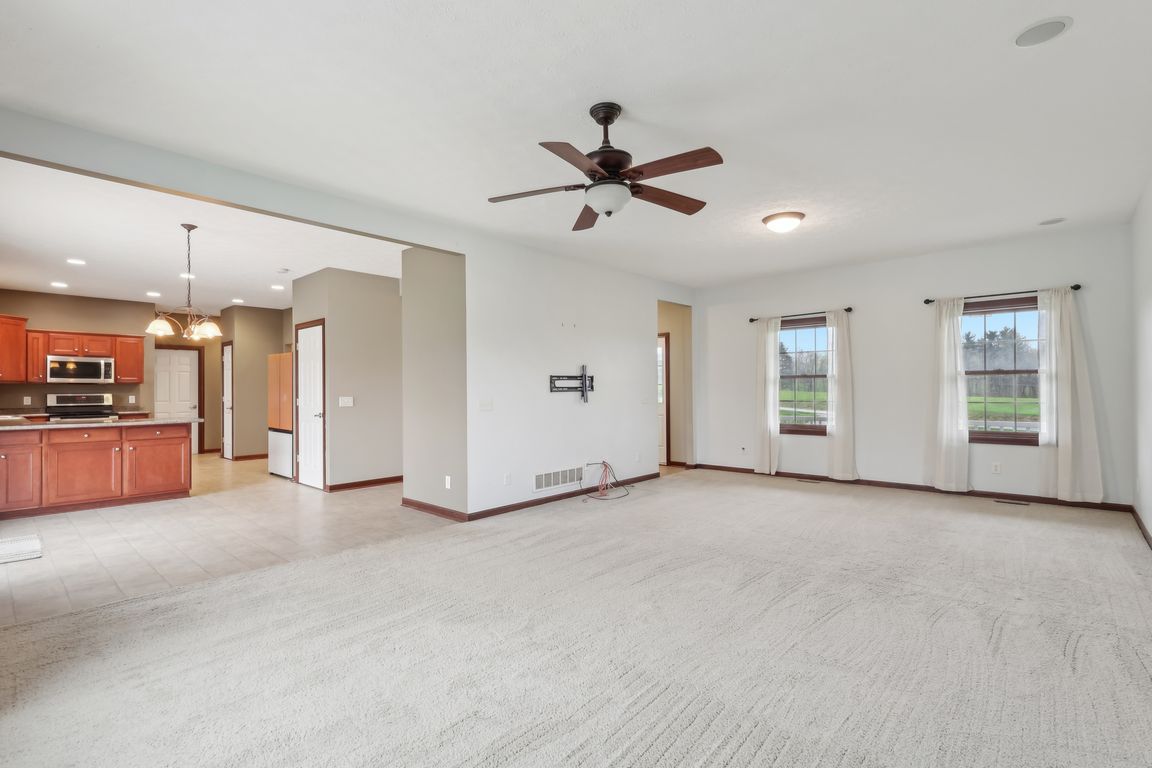 Doylestown Rd-2204-007.jpg