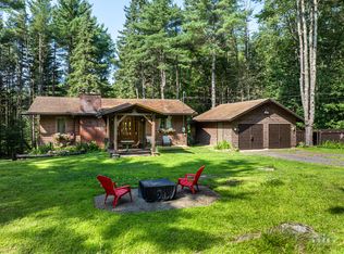 28 Almweg Ln, Jay, NY 12941