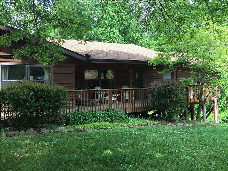 1st image of 202 Antler Dr