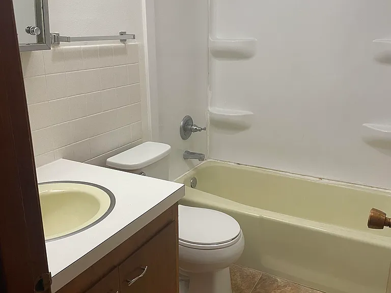 127 Mathews Dr #2 — Photo 5