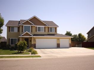 2476 Thompson St, Nampa, ID 83686