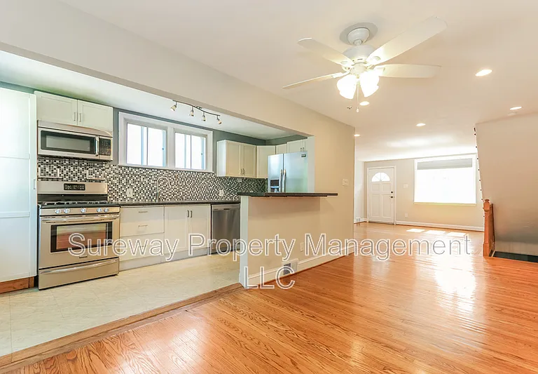241 Westpark Ln — Photo 6