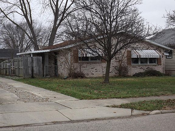 2nd image of 119 Warren Ave