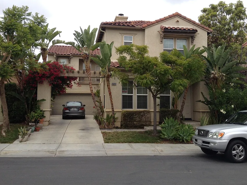 13222 Petunia Way