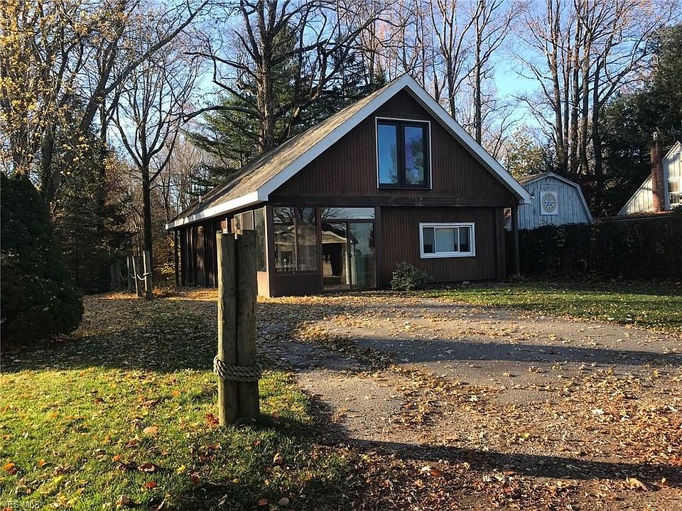 1st image of 3968 Valley Brook Dr
