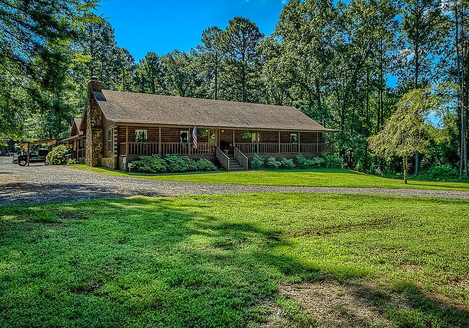 1st image of 270 McDougall Ln