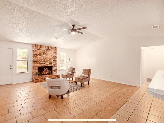 5th image of 8414 Danville Dr
