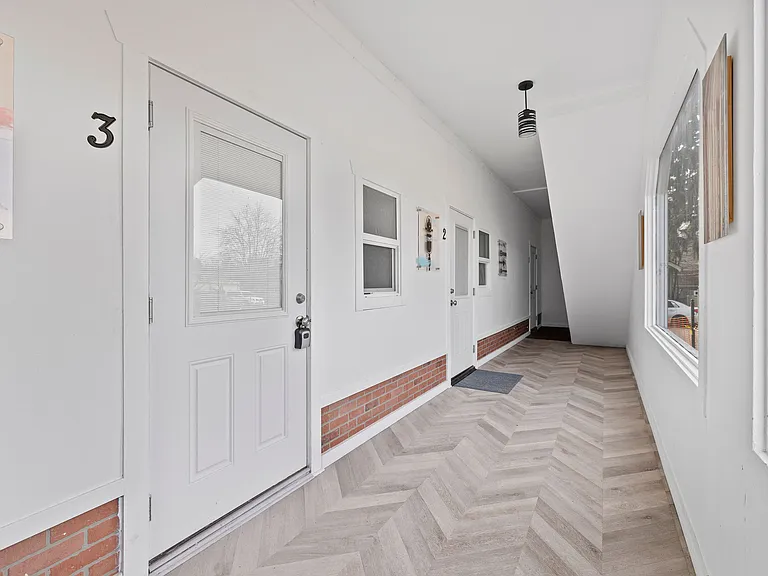 503 N 2nd St #6 — Photo 9