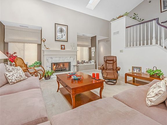 5th image of 1688 Brookwood Dr