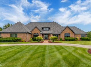 535 N Westview Dr, Columbus, IN 47201