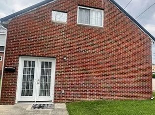 23 Madelaine Pl, Hurricane, WV 25526