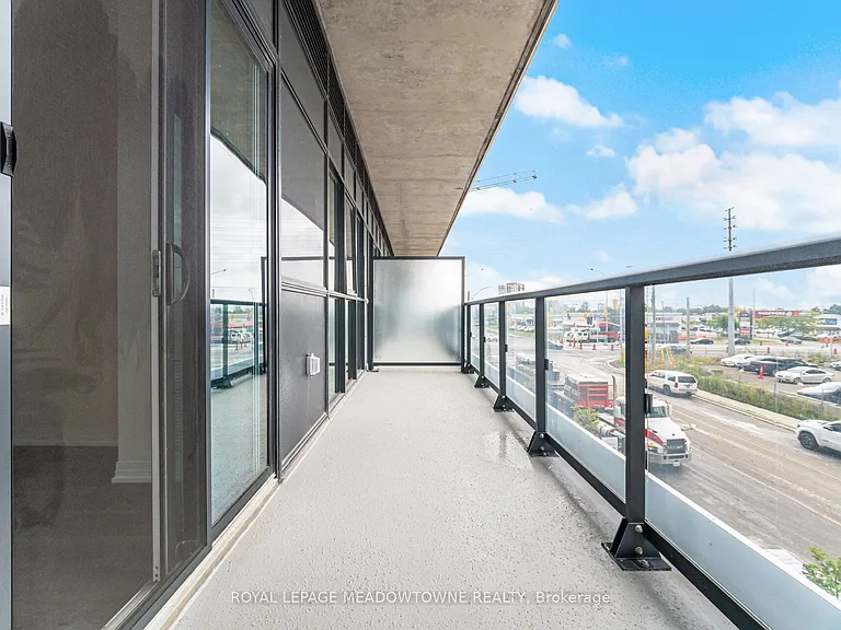 15 Watergarden Dr #207 — Photo 28