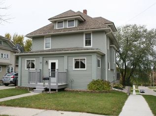 63 N German St, Mayville, WI 53050