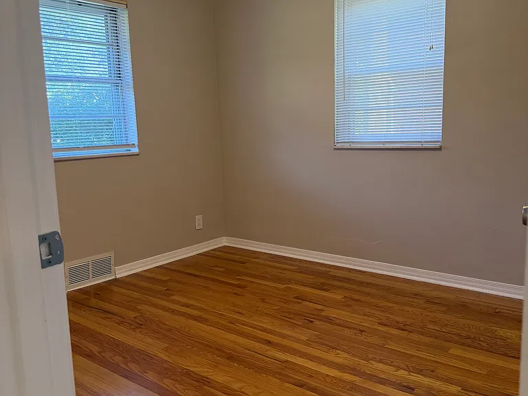9200 Kit Dr — Photo 11