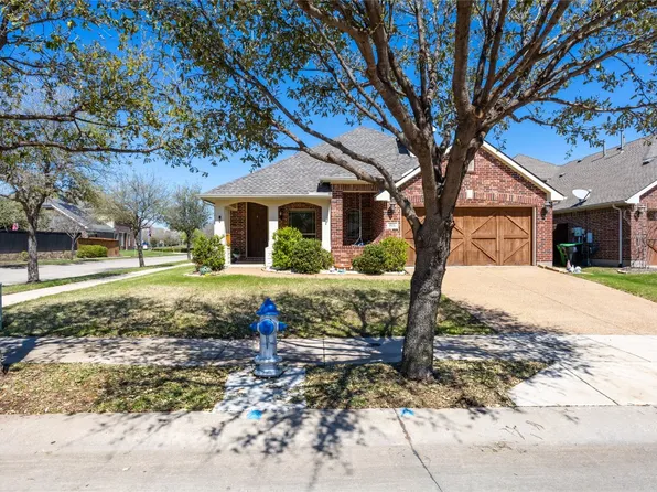 801 Lighthouse Ln, Aubrey, TX 76227