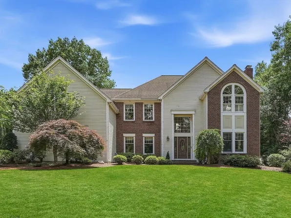 6 Nokomis Way, Natick, MA 01760