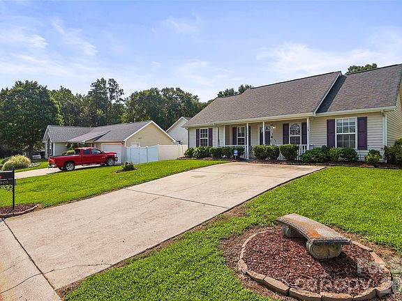 4th image of 5405 Katherine Ct