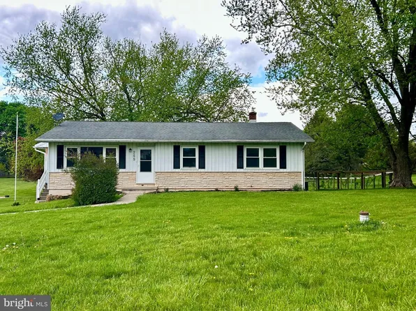 255 Kathy Ct, Lebanon, PA 17042