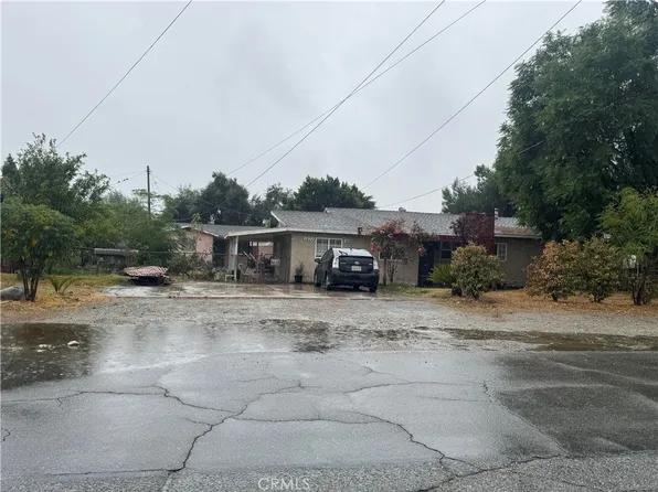 1569 W Summit Ave, Rialto, CA 92377