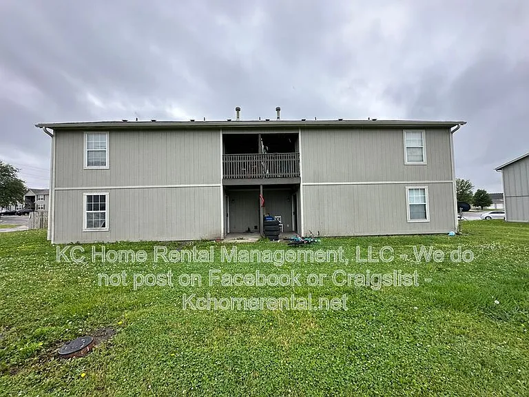 818 Rosewood St #B — Photo 24