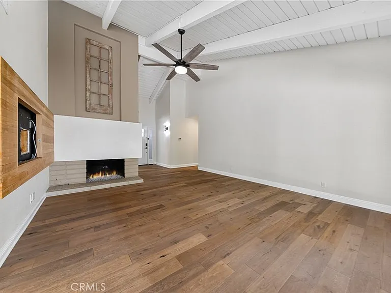 23291 Downland Rd — Photo 7