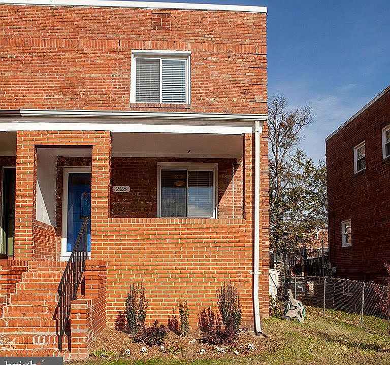 1st image of 228 Wesmond Dr