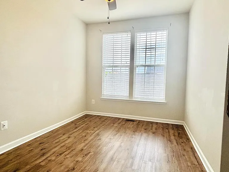 224 Shields Rd — Photo 9