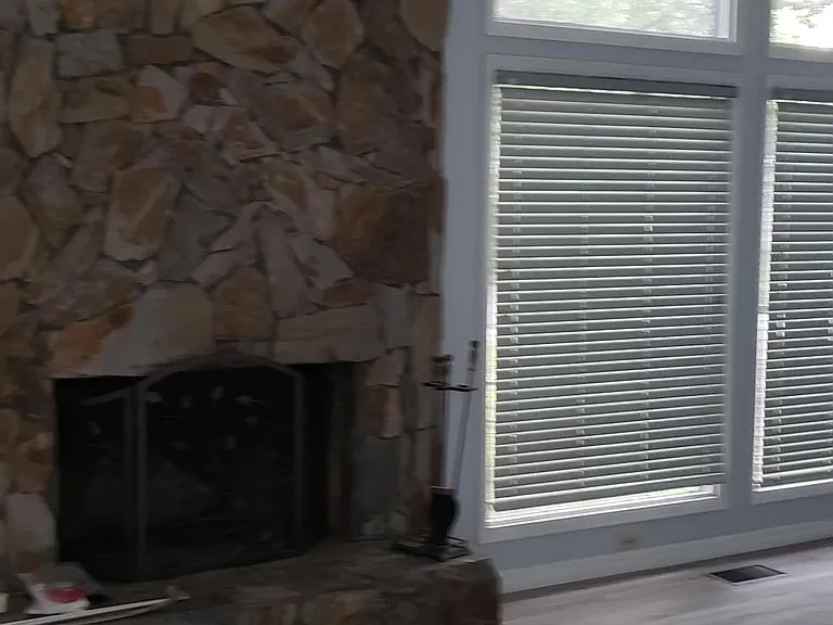258 Rolling Hill Dr — Photo 2