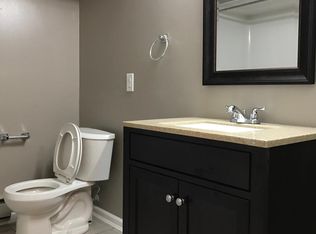 2375 Walton Blvd UNIT 21, Rochester Hills, MI 48309