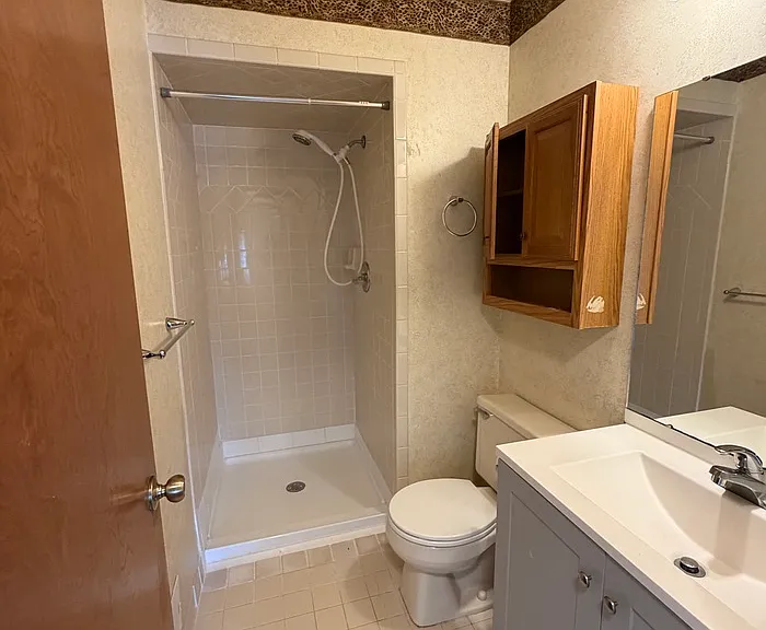 15246 Ashley Ct — Photo 7