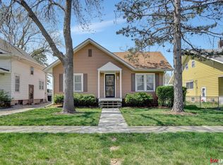 3933 Touzalin Ave, Lincoln, NE 68507