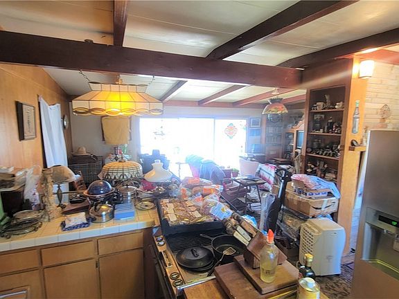 3rd image of 18698 Niles Dr.