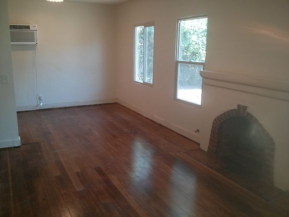 5th image of 633 E Orange Grove Ave #A