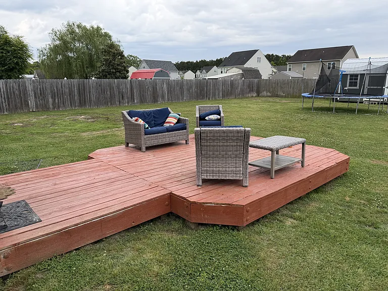 124 Landover Dr — Photo 42