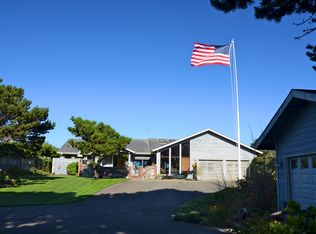 3900 Beach Loop Dr SW, Bandon, OR 97411
