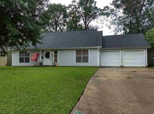 6235 Pansy Dr, Beaumont, TX 77706