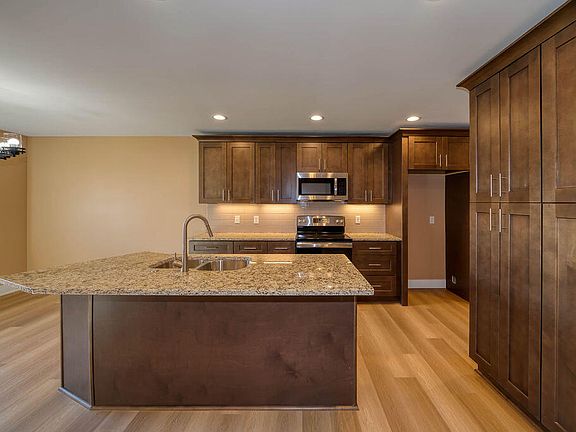 4th image of 1337 Copper Mountain Dr