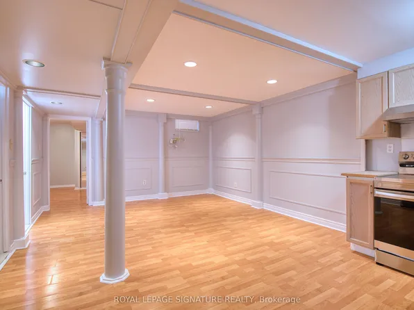 7299 Sandhurst Dr #Basement, Mississauga, ON L5N 7G8