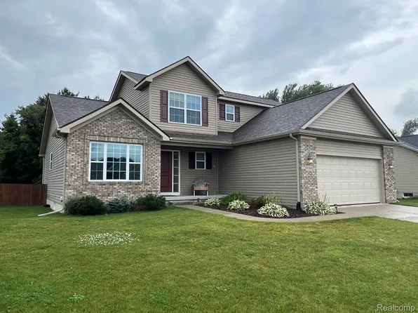 9308 Meadowview Dr, Davison, MI 48423
