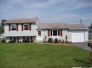 4925 Delconte Cir, Liverpool, NY 13088