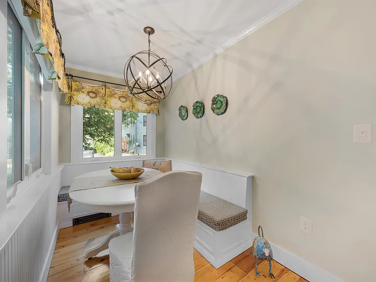 4 Atkinson St — Photo 16
