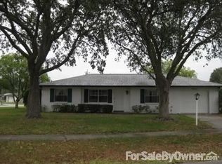 9339 Carthage Rd, Spring Hill, FL 34608