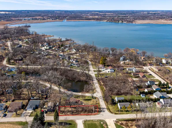 11112 268th Ave, Trevor, WI 53179