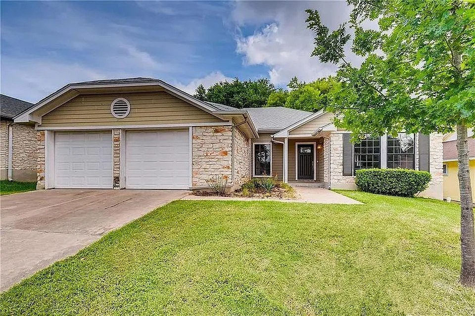 2110 Taylor Simonetti Ave