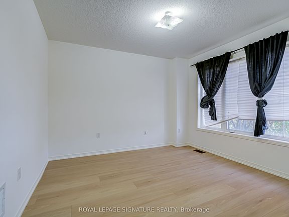4th image of 67 Prince Charles Way